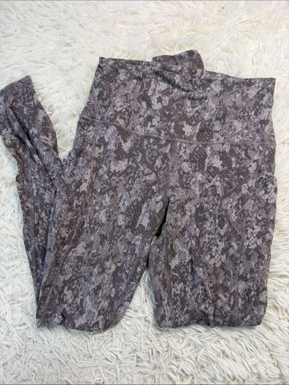 Lululemon Align High-Rise Pant with Pockets 28" Hideaway Camo Lunar Rock Multi